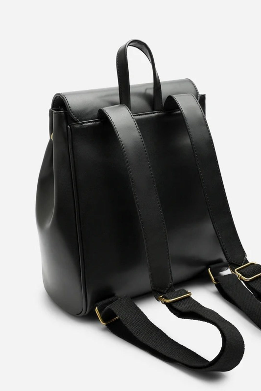 Mochila de piel sintética lisa premium en color negro – Maizob