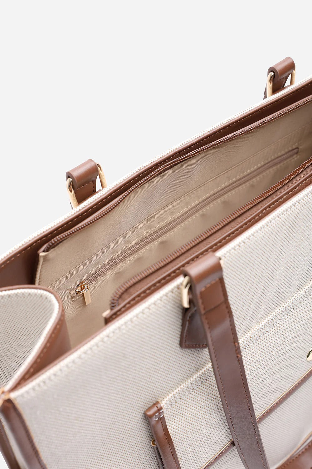 Bolso tote moderno de lona con ribetes de piel sintética en color marrón – Maizob